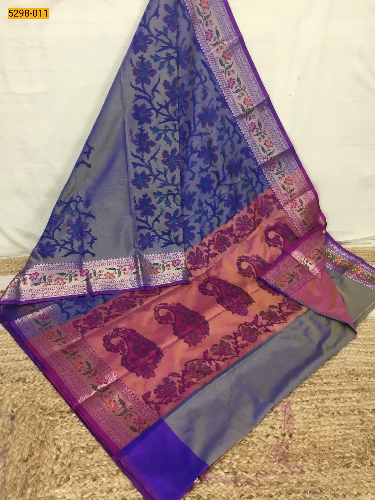 Green Pochampally Ikkat Print Soft Silk Saree