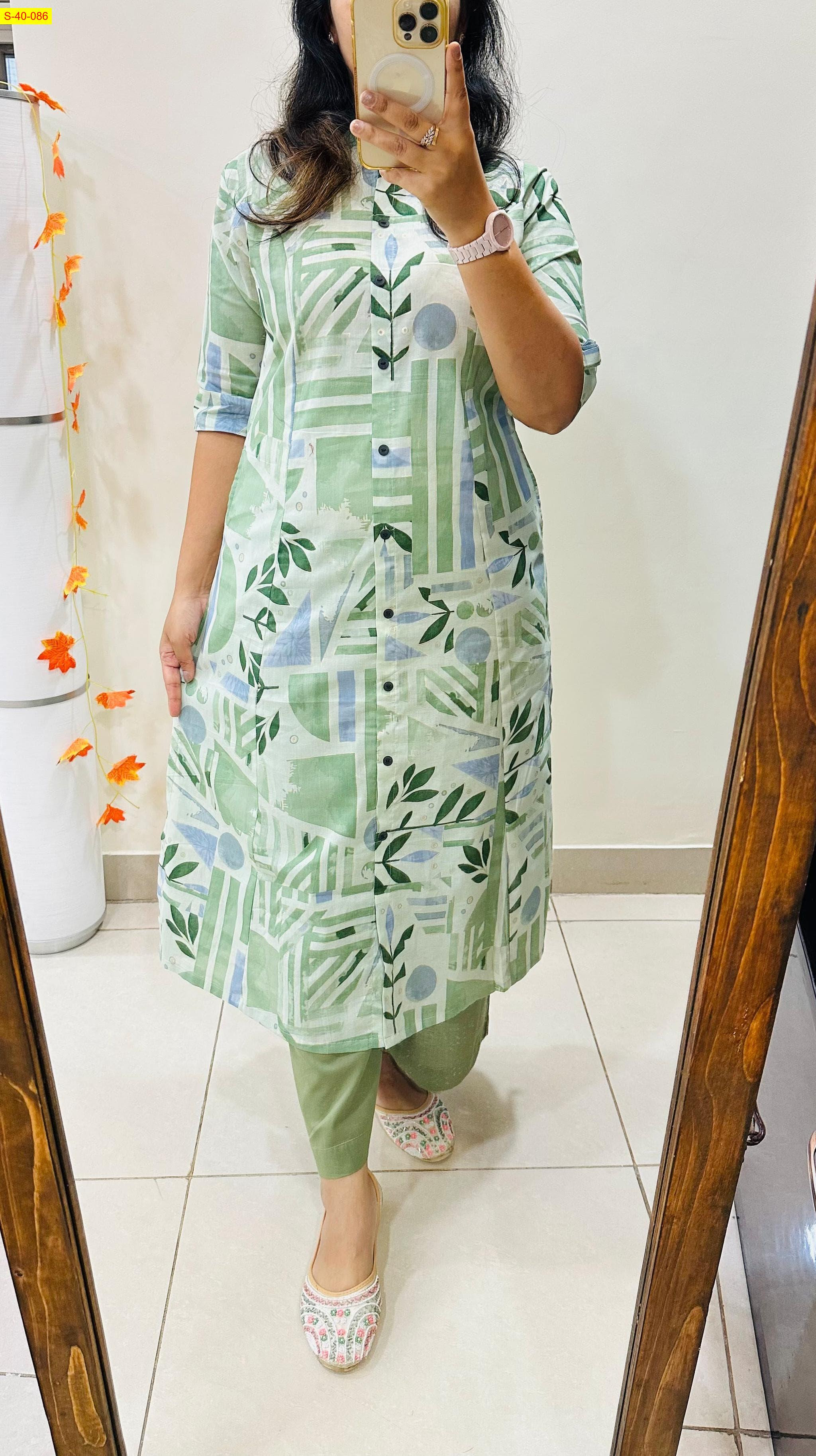 Green Premium printed Fine Cotton Kurti and pant 